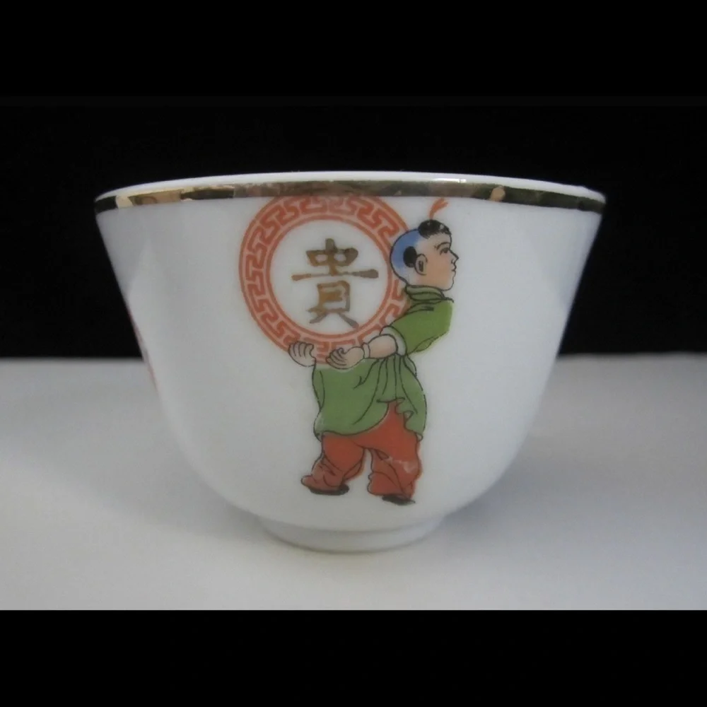 Chinese Teacups Vintage Luo Sen Jian Zhi Gold Trim Porcelain Footed Tea bowls